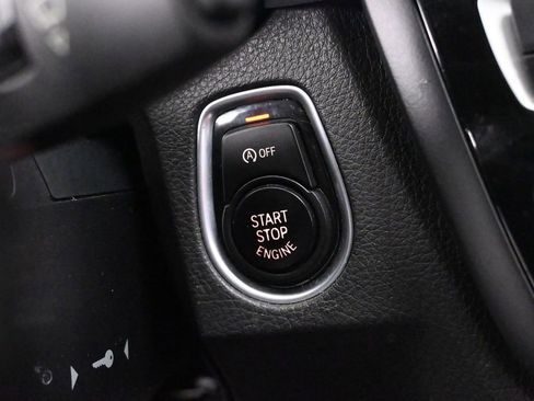 Used 2016 BMW M4 Coupe image 29