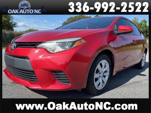 Used 2014 Toyota Corolla LE FWD image 1