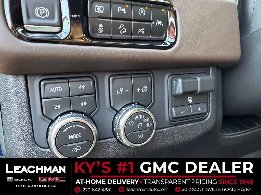 New 2026 GMC Yukon Denali Ultimate w/ LPO, Floor Liner Package AWD/4WD image 15