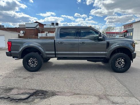 Used 2019 Ford F250 Lariat AWD/4WD image 6