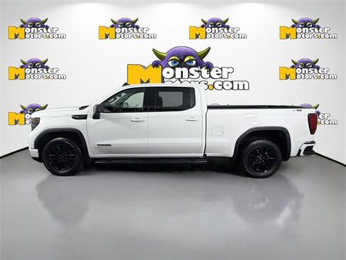 Used 2024 GMC Sierra 1500 Elevation w/ LPO, Elevation Black Package image 8