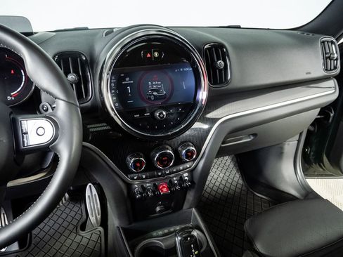 Used 2024 MINI Cooper Countryman John Cooper Works image 13