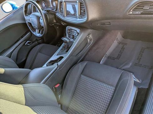 Used 2019 Dodge Challenger SXT w/ Blacktop Package image 20