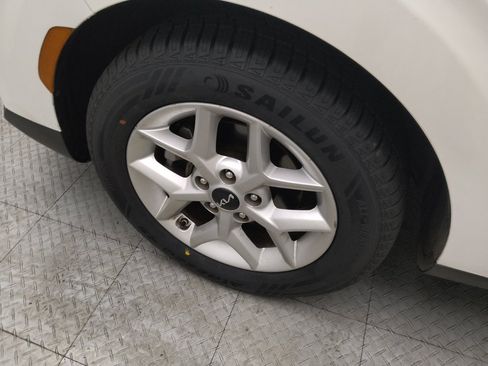 Used 2022 Kia Soul LX w/ Technology Package FWD image 31