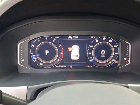 Used 2022 Volkswagen Atlas SE w/ Panoramic Sunroof Package image 19