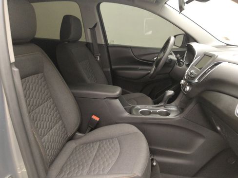 Used 2019 Chevrolet Equinox LT image 21