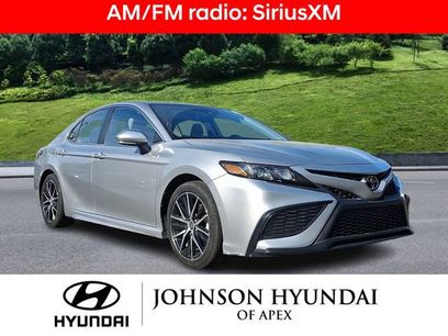 Used 2021 Toyota Camry SE w/ Cold Weather Package