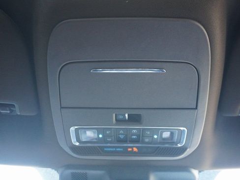 Certified 2025 Ford F150 King Ranch w/ FX4 Off-Road Package AWD/4WD image 20