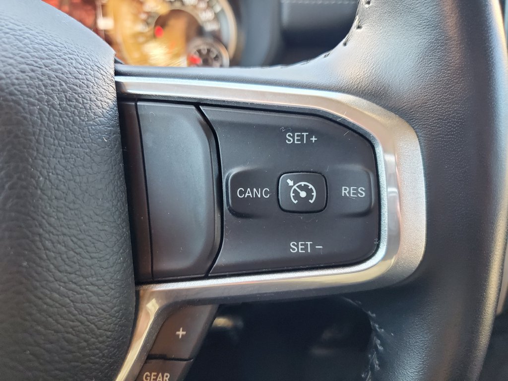 Used 2021 RAM 1500 Laramie AWD/4WD image 23