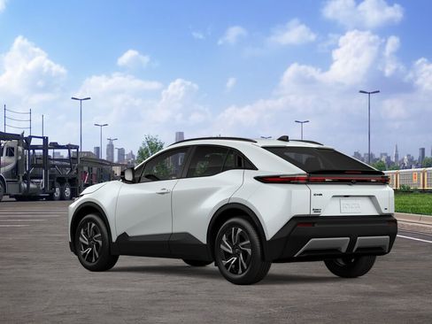 New 2026 Toyota C-HR AWD/4WD image 7