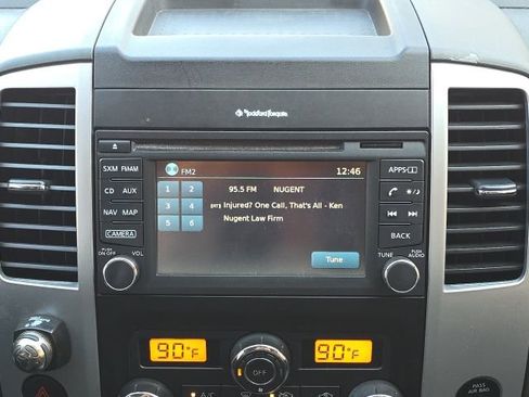 Used 2018 Nissan Frontier PRO-4X image 27