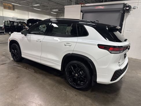 New 2026 Volkswagen Tiguan SE R-Line image 5