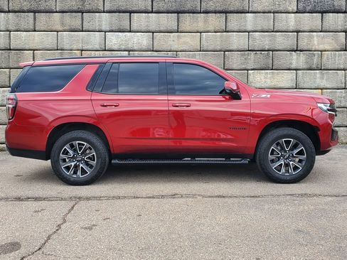 Used 2023 Chevrolet Tahoe Z71 w/ Luxury Package image 6