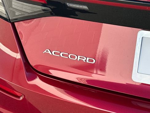 Certified 2025 Honda Accord SE image 22