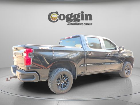 Used 2021 Chevrolet Silverado 1500 LT Trail Boss w/ Bed Protection Package image 6
