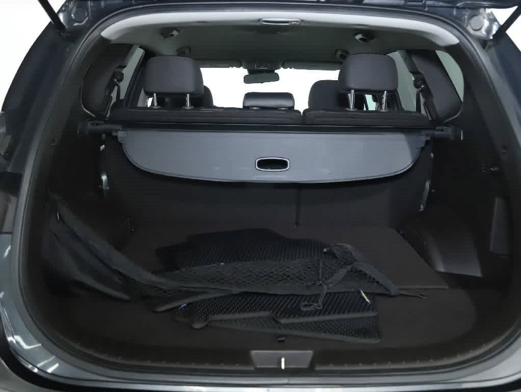 Used 2020 Hyundai Santa Fe SE FWD image 30