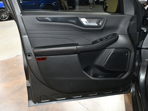 Used 2024 Ford Escape ST-Line w/ Tech Pack #1 image 43