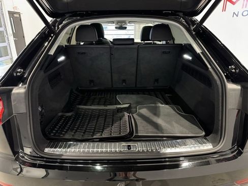 Used 2022 Audi Q8 Premium Plus image 42