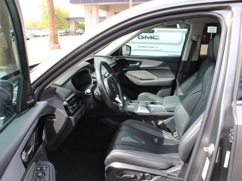 Used 2023 Acura MDX FWD w/ Technology Package image 8
