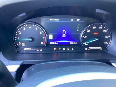Used 2022 Ford Explorer XLT w/ Equipment Group 202A AWD/4WD image 29