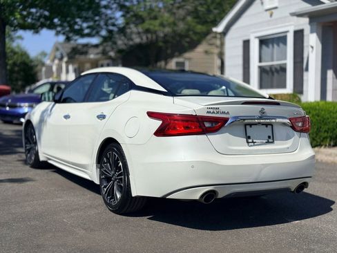 Used 2017 Nissan Maxima Platinum w/ Medallion Package FWD image 4