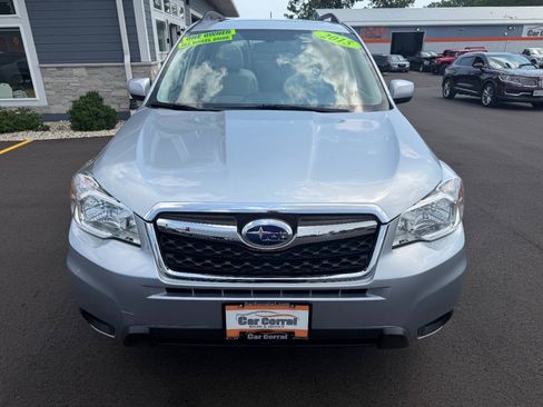 Used 2015 Subaru Forester 2.5i Premium w/ All-Weather Package AWD/4WD image 8