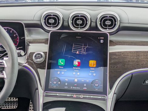 Certified 2025 Mercedes-Benz GLC 300 4MATIC image 22