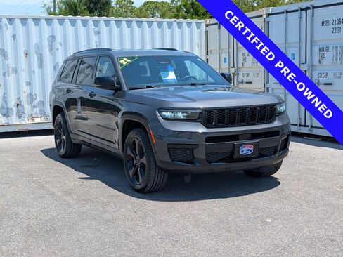 Used 2021 Jeep Grand Cherokee L Laredo AWD/4WD image 2
