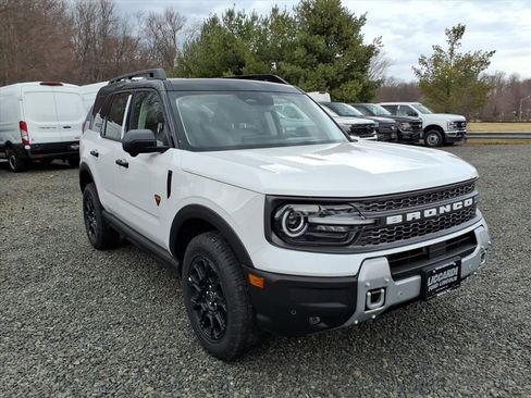 New 2025 Ford Bronco Sport Badlands w/ Badlands Tech Package AWD/4WD image 1