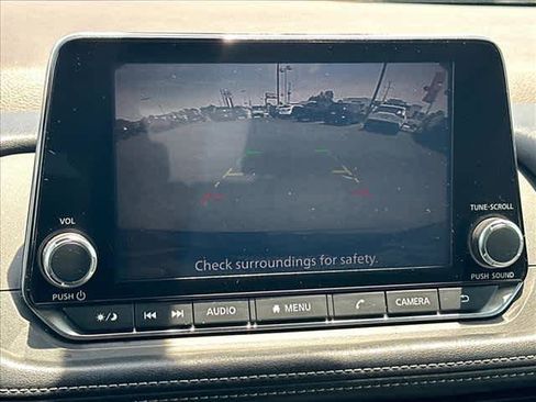 Used 2022 Nissan Rogue SV AWD/4WD image 21
