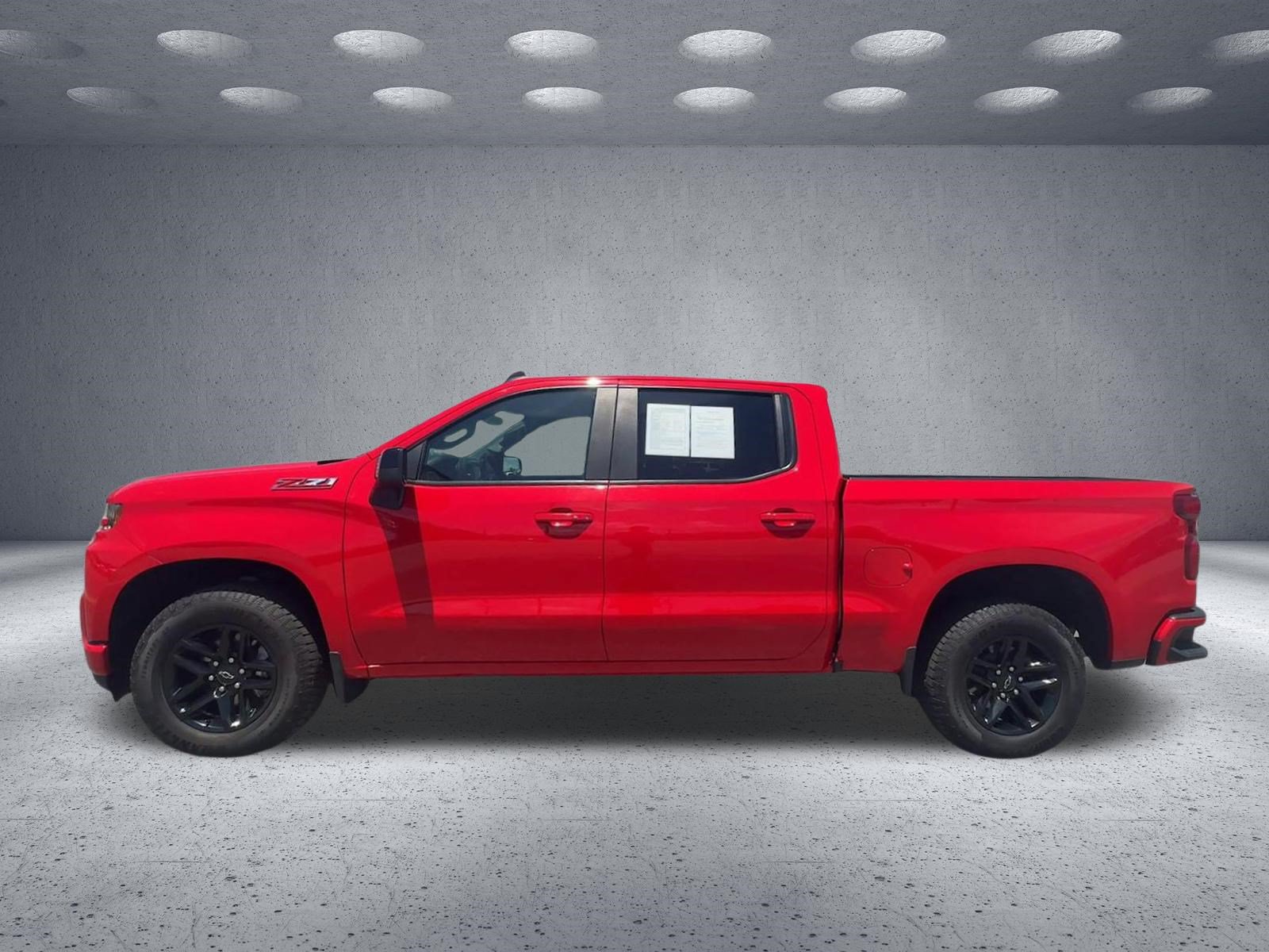 Used 2022 Chevrolet Silverado 1500 RST AWD/4WD image 4