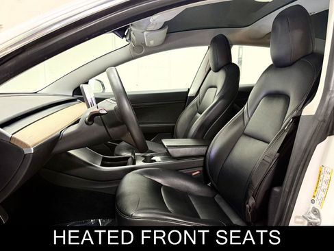 Used 2020 Tesla Model 3 Standard Range Plus RWD image 13