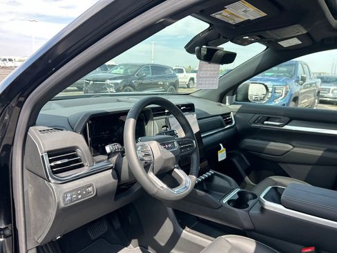 New 2026 GMC Terrain Elevation w/ Elevation Premium Package AWD/4WD image 18