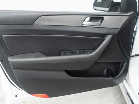 Used 2017 Hyundai Sonata Sport 2.0T FWD image 13
