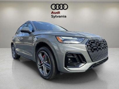 Certified 2025 Audi Q5 e Premium Plus w/ Premium Plus Package