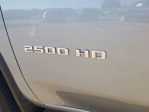 Used 2025 Chevrolet Silverado 2500 LT w/ Safety Package image 9