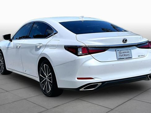 Used 2023 Lexus ES 350 w/ Premium Package FWD image 12