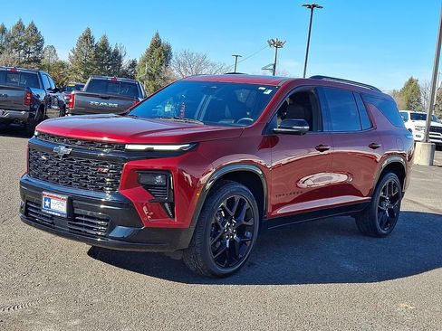 Used 2024 Chevrolet Traverse RS w/ LPO, Floor Liner Package image 6