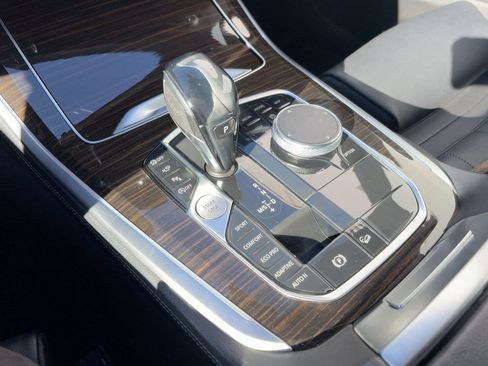 Used 2019 BMW X5 xDrive40i w/ Convenience Package image 18