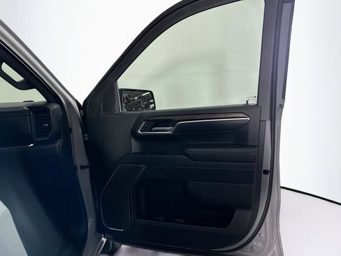 Used 2024 GMC Sierra 1500 Elevation image 29