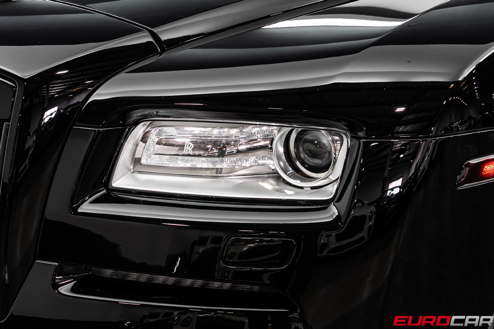 Used 2016 Rolls-Royce Wraith RWD image 13