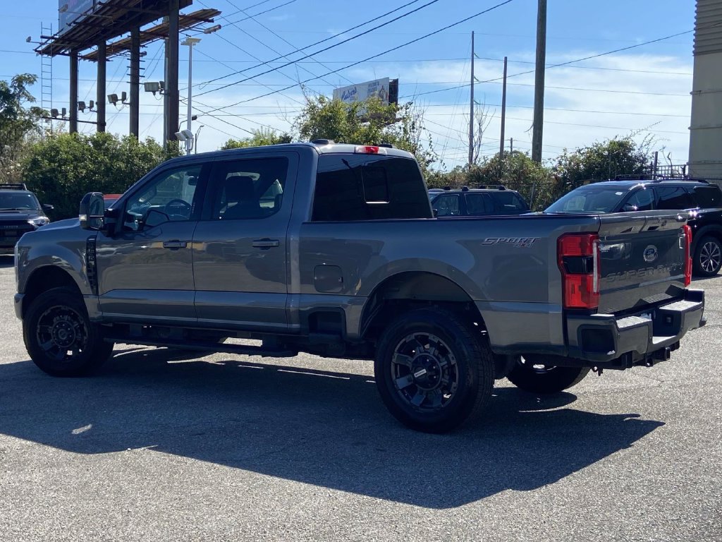 Used 2024 Ford F250 Lariat w/ Sport Appearance Package AWD/4WD image 6