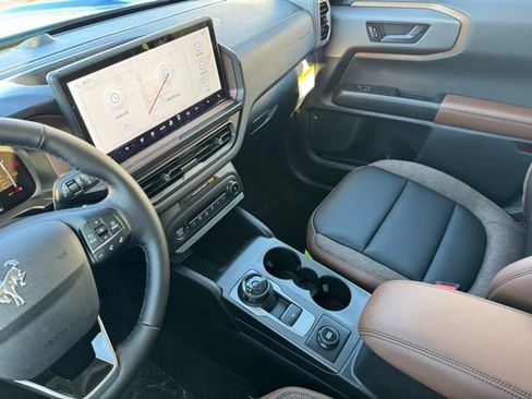 New 2026 Ford Bronco Sport Outer Banks AWD/4WD image 14