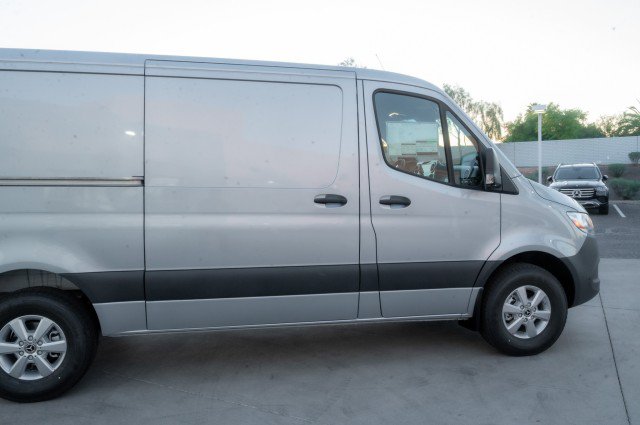 Used 2026 Mercedes-Benz Sprinter 2500 image 5