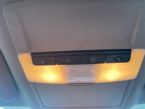 Used 2021 Nissan Sentra SV FWD image 21