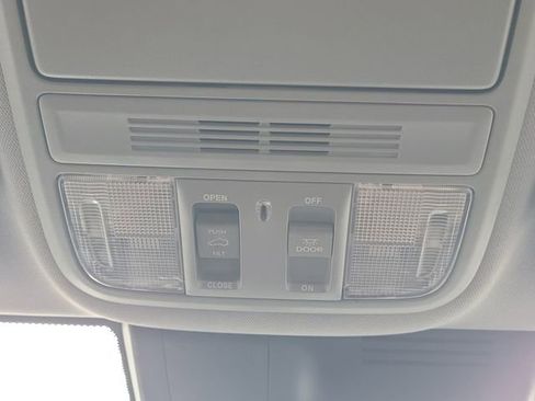 Used 2022 Honda CR-V EX image 25