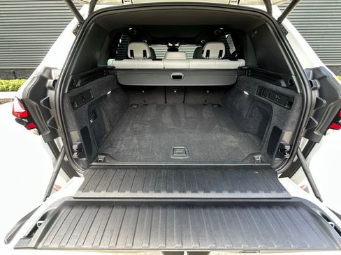 Used 2024 BMW X5 sDrive40i w/ Parking Assistance Package RWD image 33
