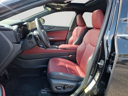 Used 2024 Lexus NX 350 AWD image 14