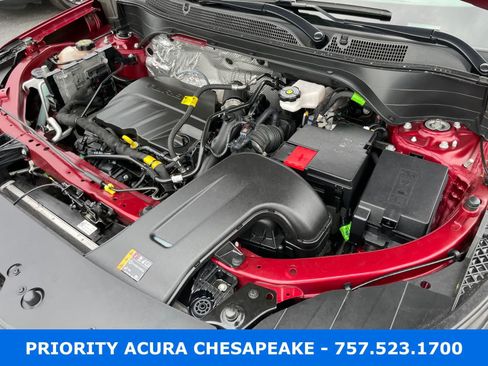 Used 2025 Chevrolet Trax LT FWD image 25