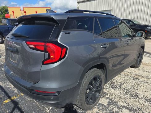 Used 2020 GMC Terrain SLT w/ Preferred Package FWD image 2
